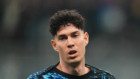 热刺力挺帕利尼亚，转会谈判在即：瞄准拜仁，转会战局再掀波澜！